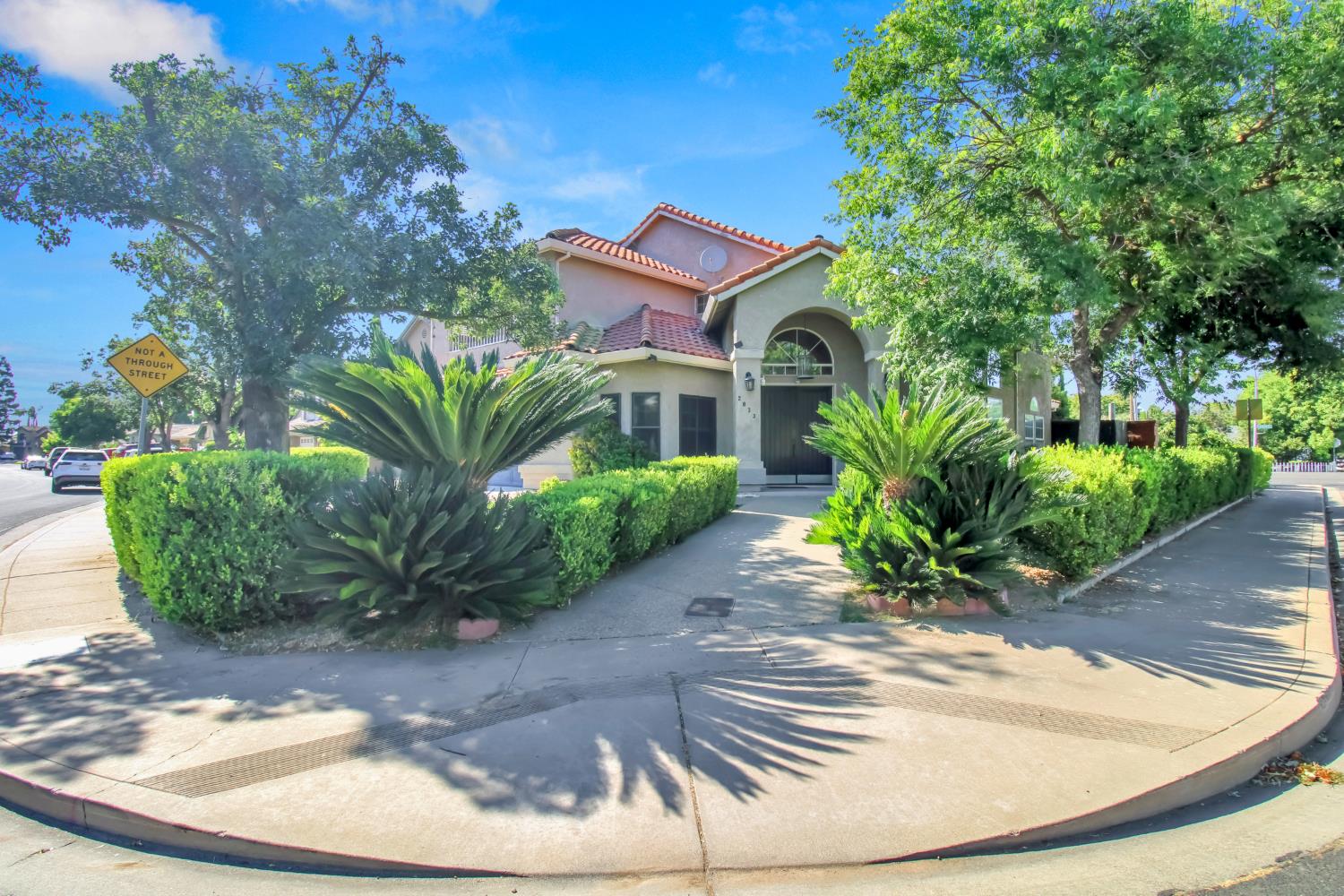 2033 Northcrest Court
