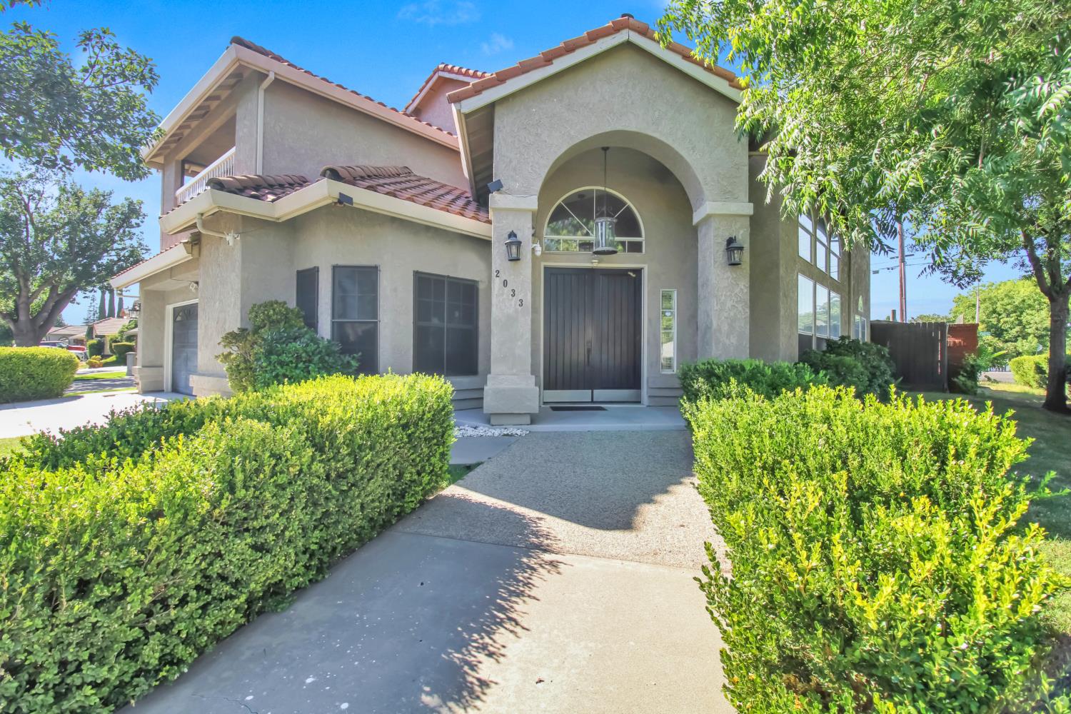 2033 Northcrest Court