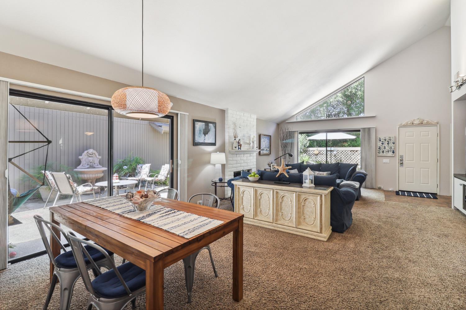 1911 Discovery Village Lane