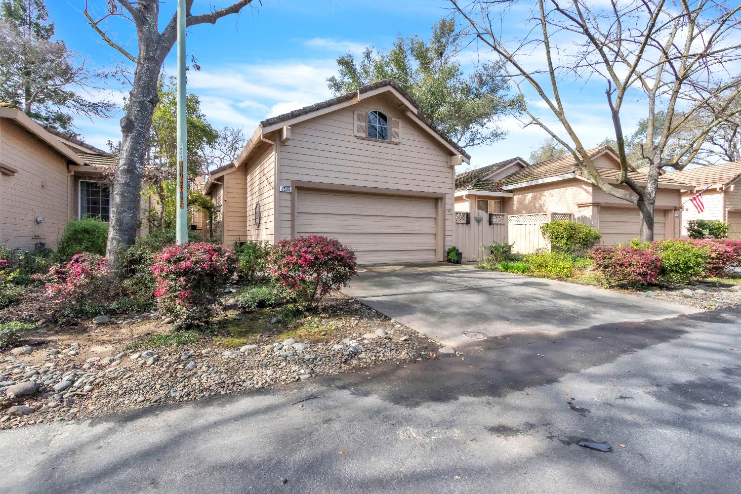 7535 Pheasant Hlw Place