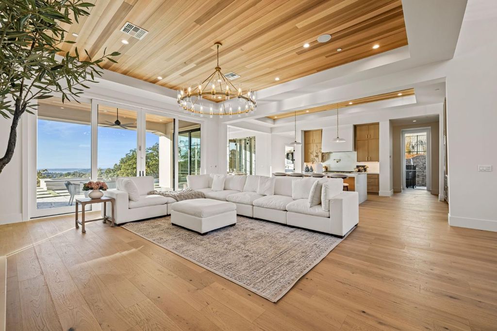 Photo of 4970 Greyson Creek Drive, El Dorado Hills, CA 95762 (MLS # 226029224)