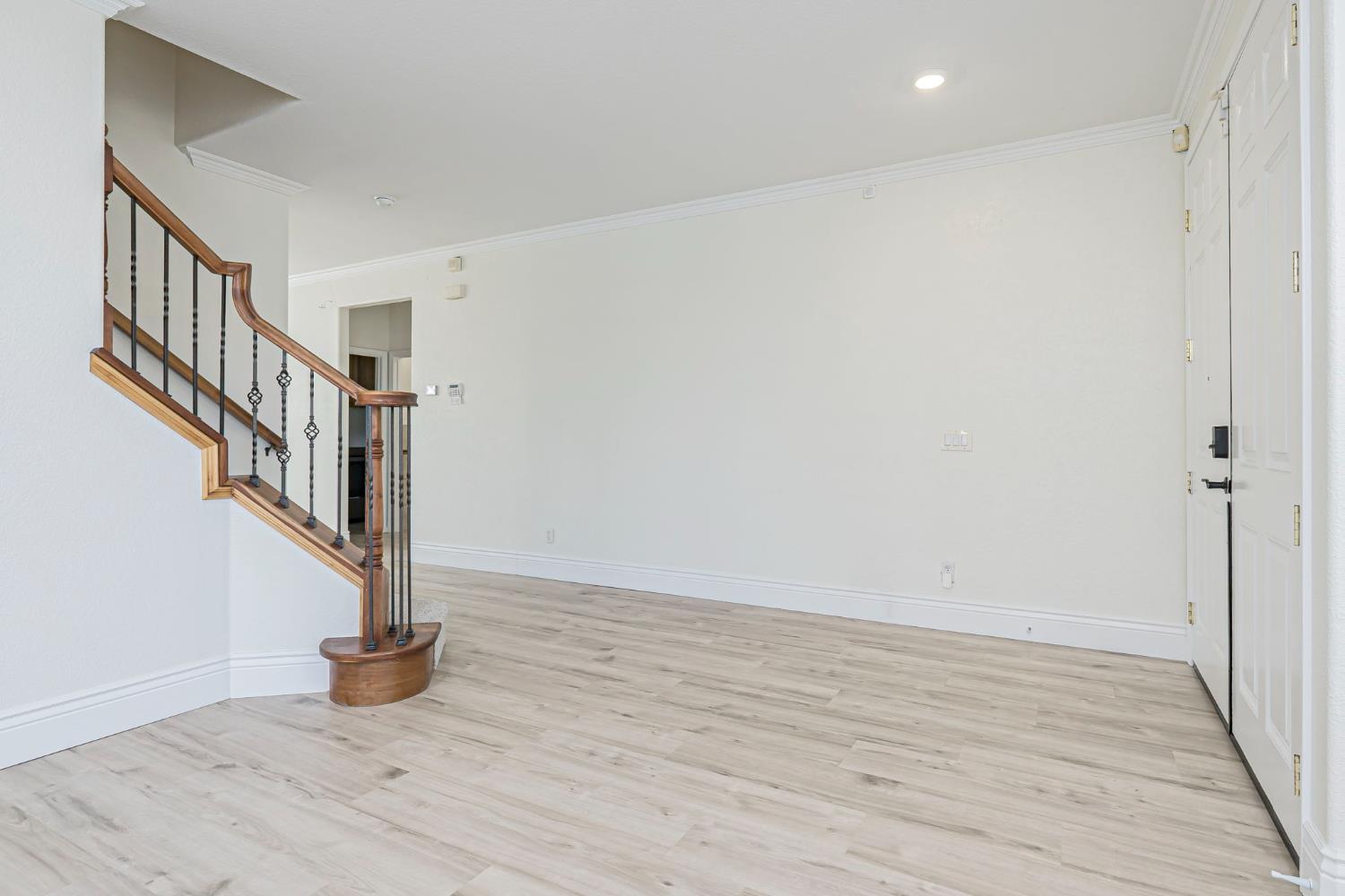 1057 Donnelly Circle