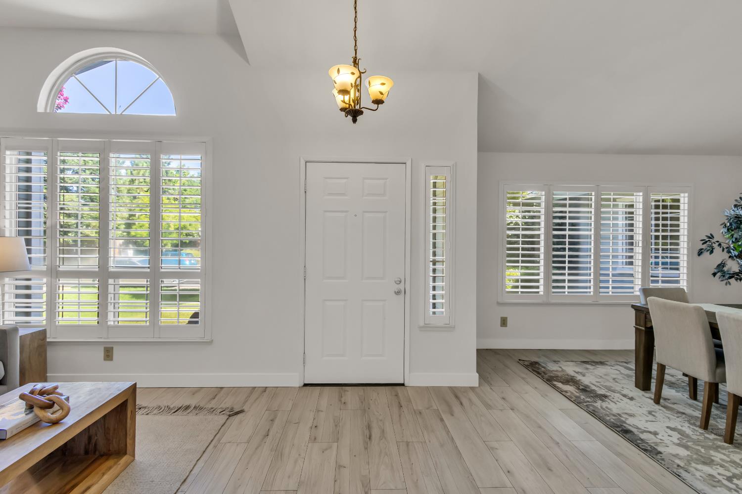 9266 Thoroughbred Way