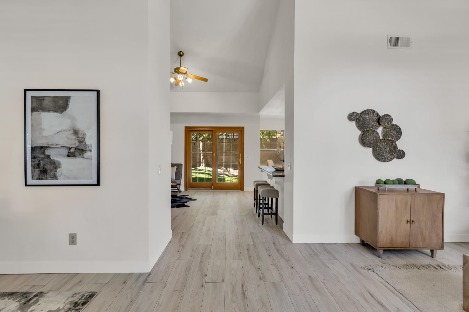 9266 Thoroughbred Way