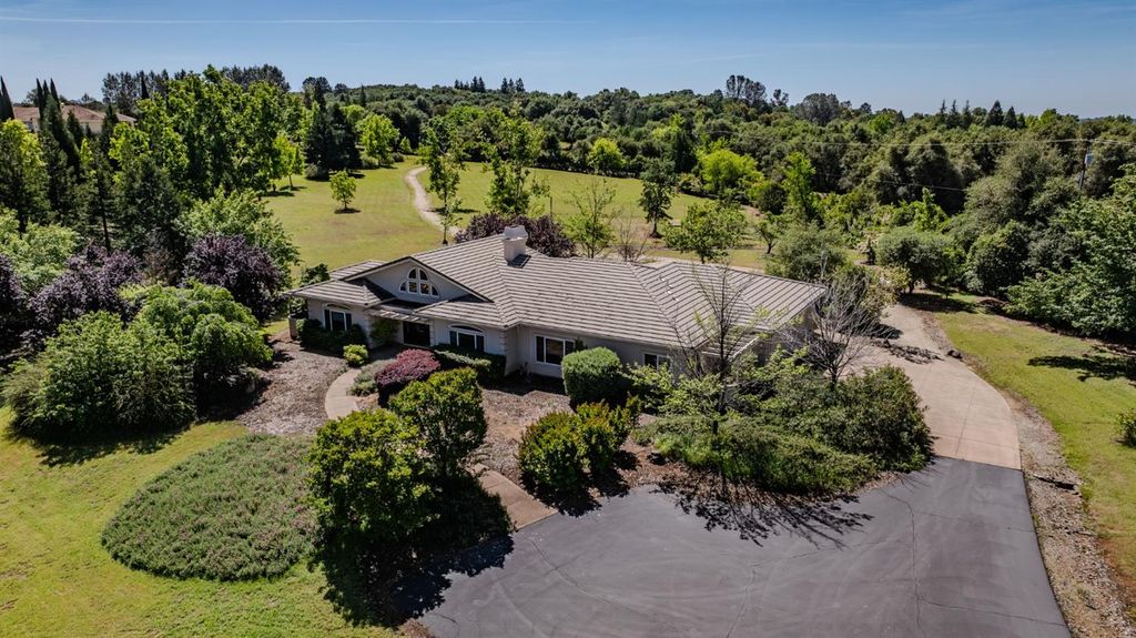 Photo of 5151 Milton Ranch Road, Shingle Springs, CA 95682 (MLS # 226039147)