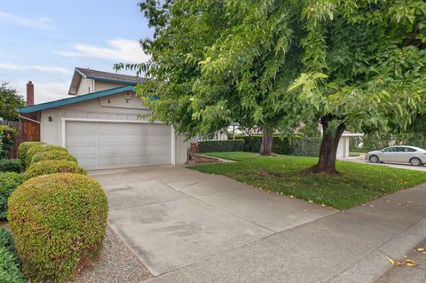 6744 Will Rogers Drive Fair Oaks CA 95628