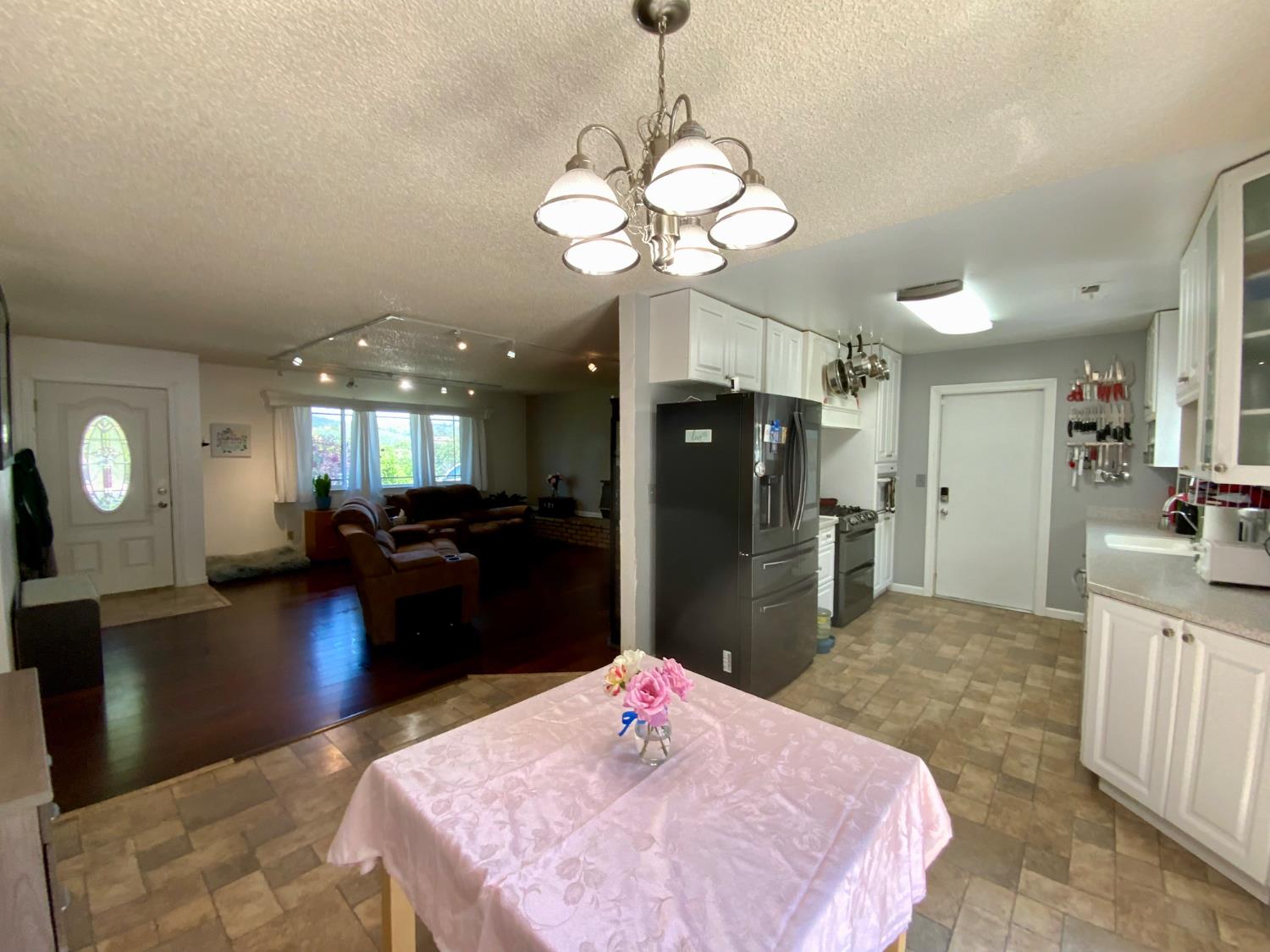 2367 Ponderosa Road