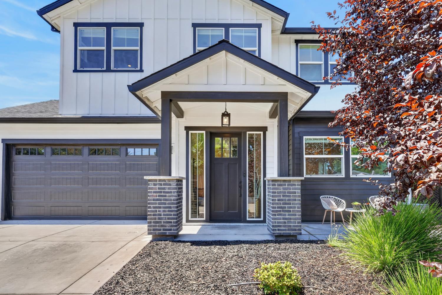 3705 Mackenzie Lane