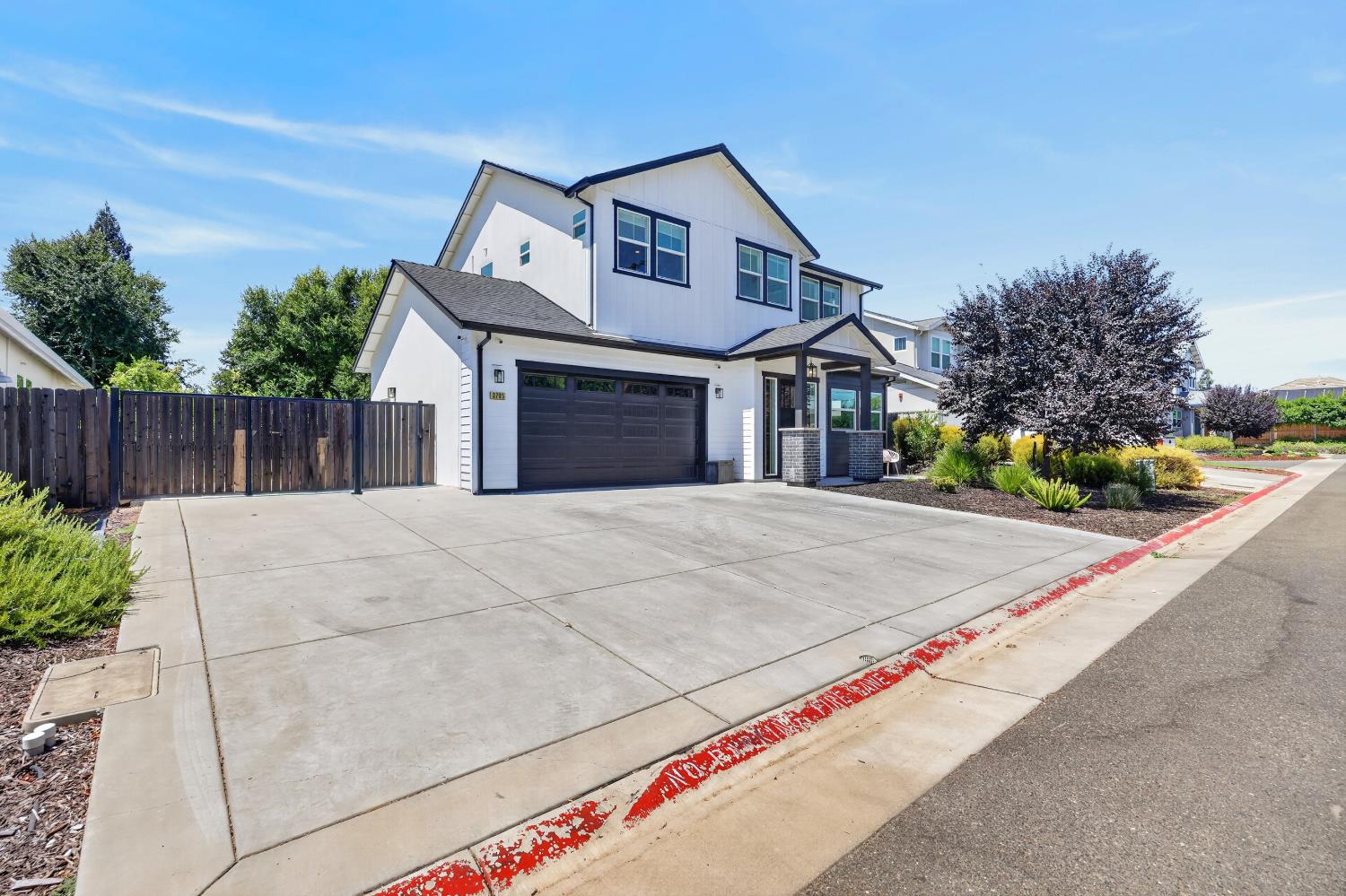 3705 Mackenzie Lane