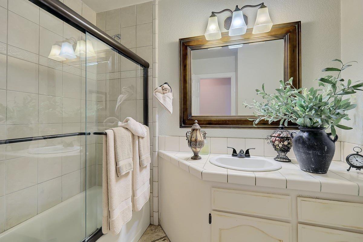 Marysville, California 95901, United States, 3 Bedrooms Bedrooms, ,2 BathroomsBathrooms,Residential,Pending,108193