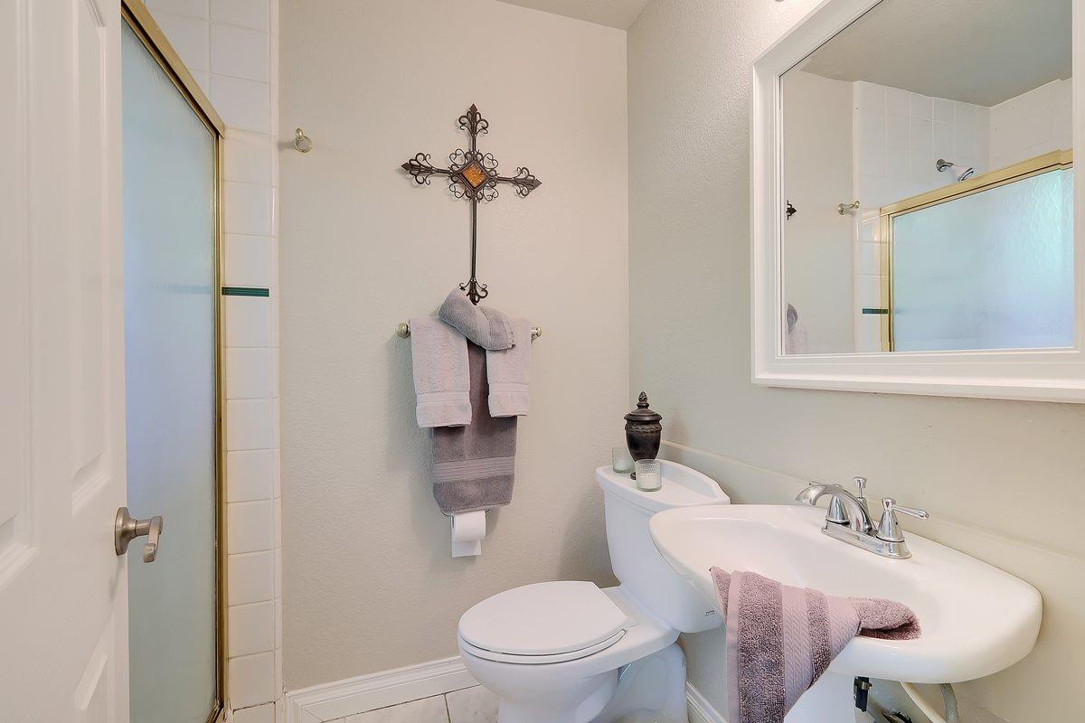 Marysville, California 95901, United States, 3 Bedrooms Bedrooms, ,2 BathroomsBathrooms,Residential,Pending,108193