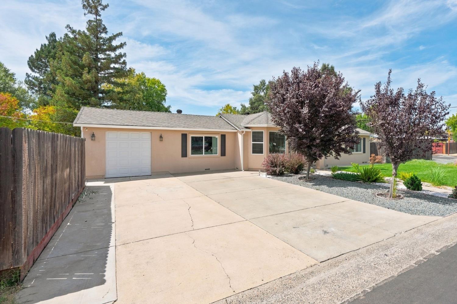 2627 La France Drive