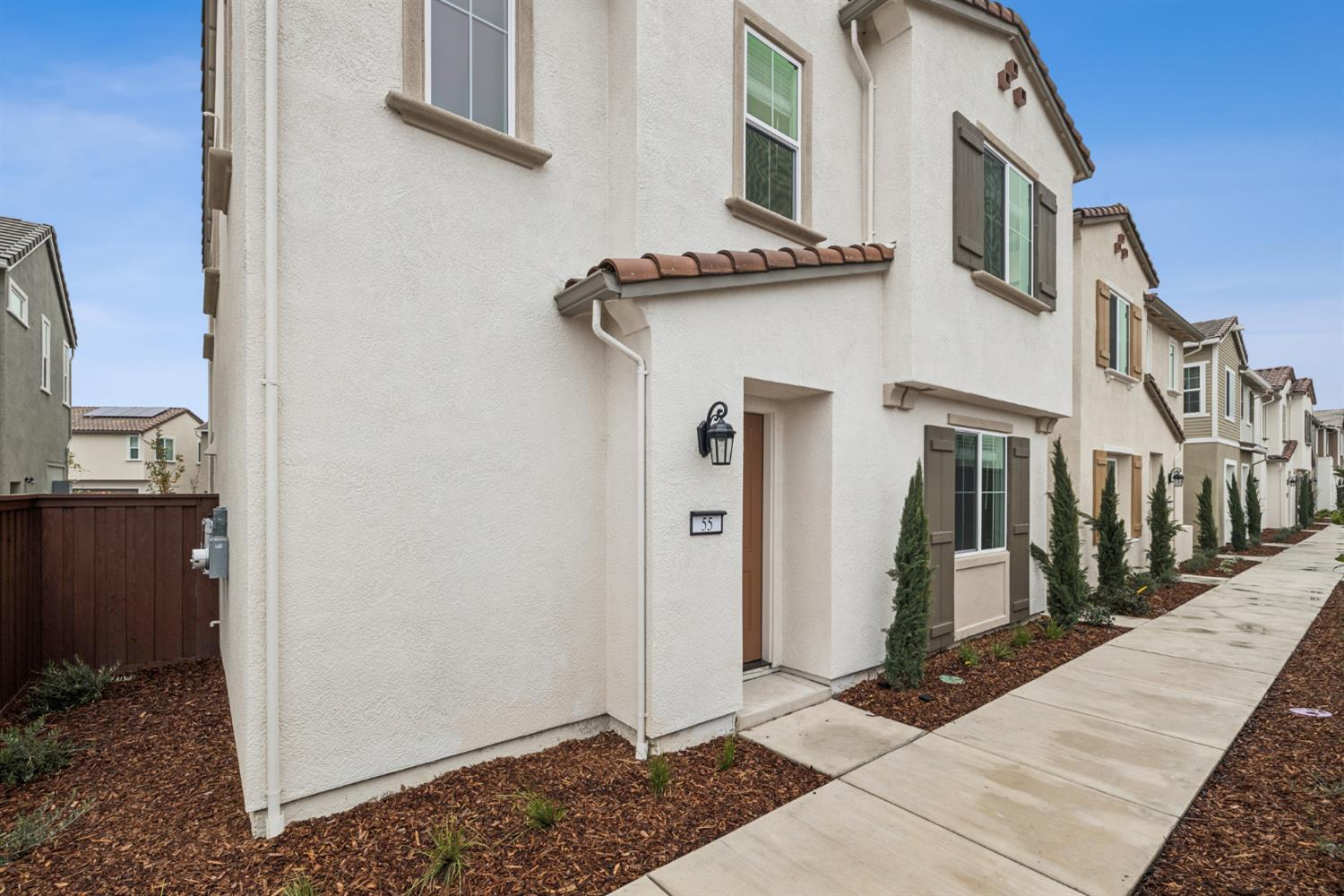 14545 Southpointe Drive 55