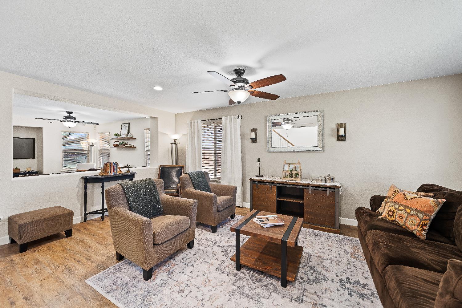 4237 Crazy Horse Road