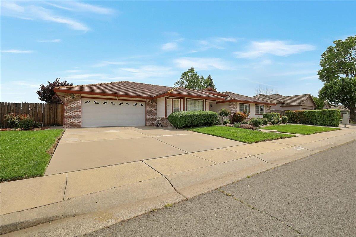 3271 Stonegate Drive