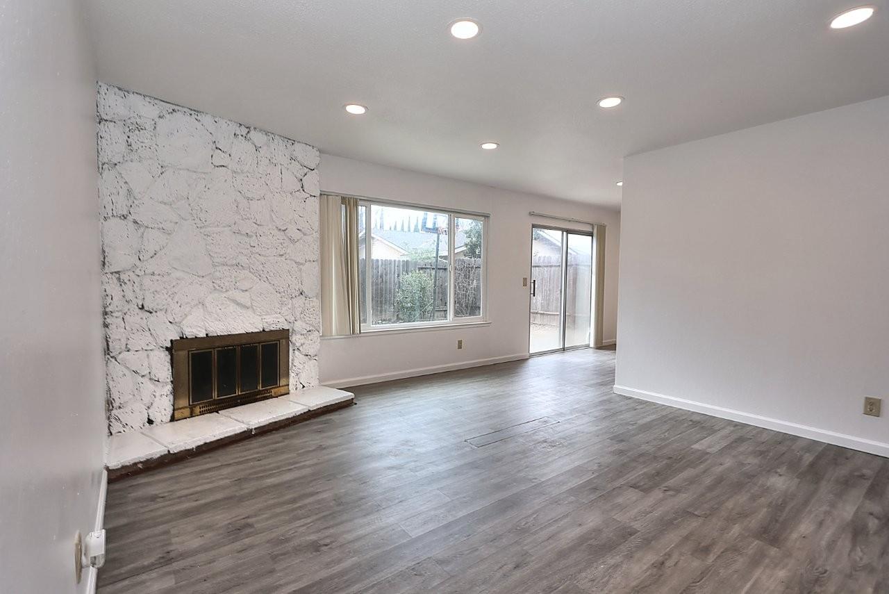 9385 MIRA DEL RIO Drive