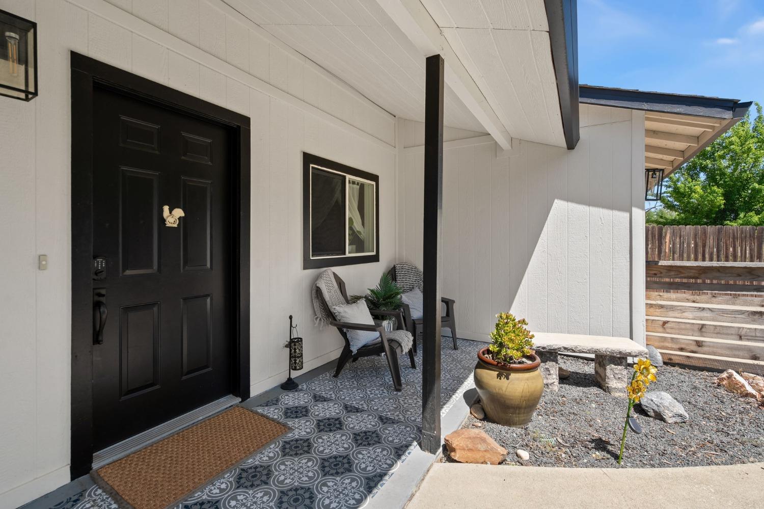 921 Quiet Way