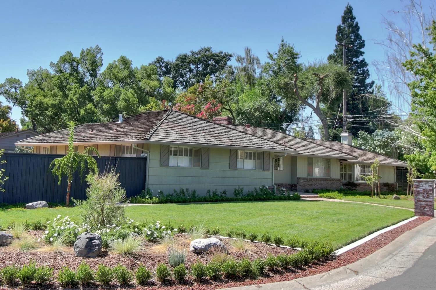301 Baldwin Way