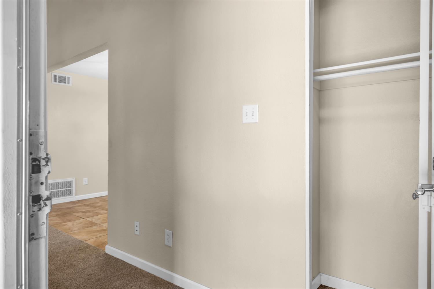 9200 Madison Avenue 194