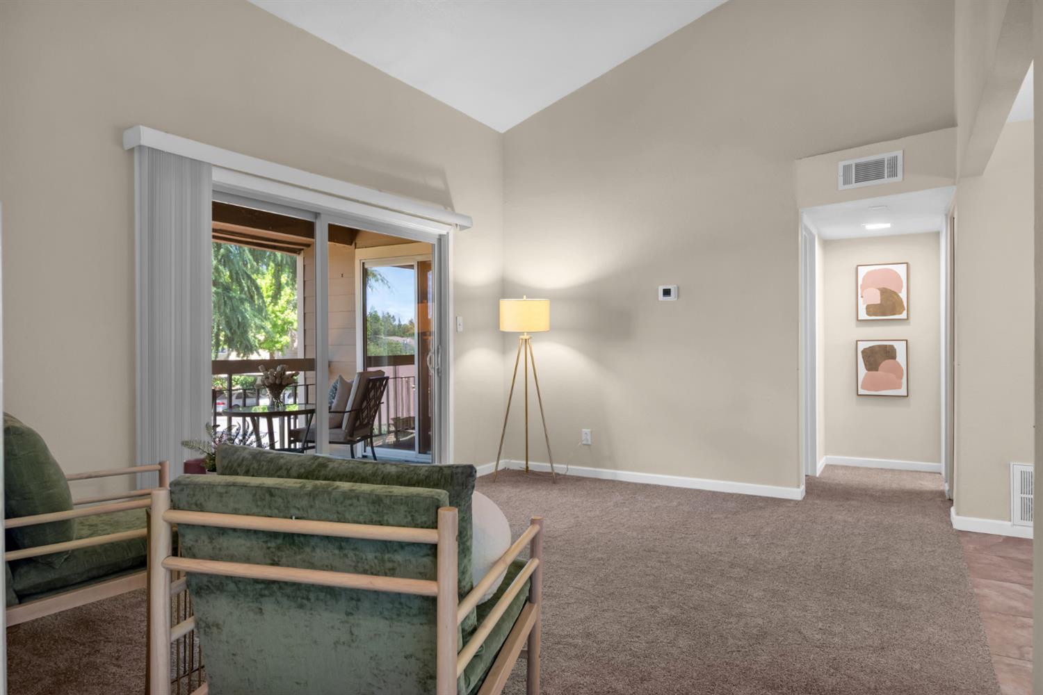 9200 Madison Avenue 194