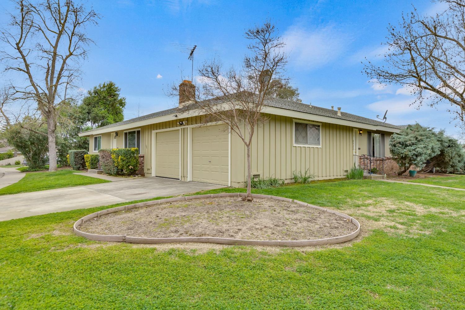 1109 Agatha Way
