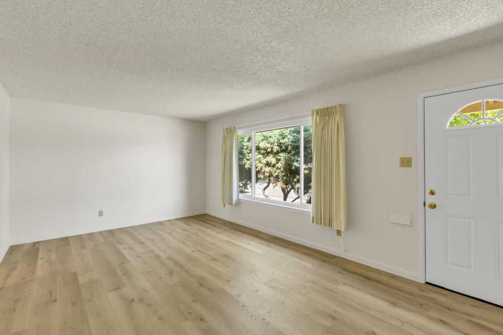 1109 Agatha Way