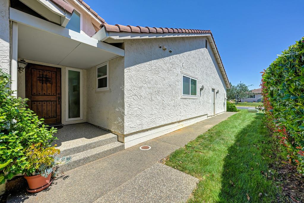 15048 Lago Drive