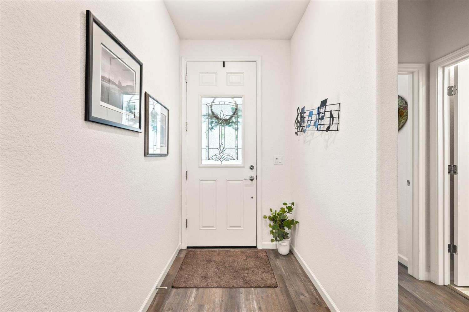 1627 Carson River Loop