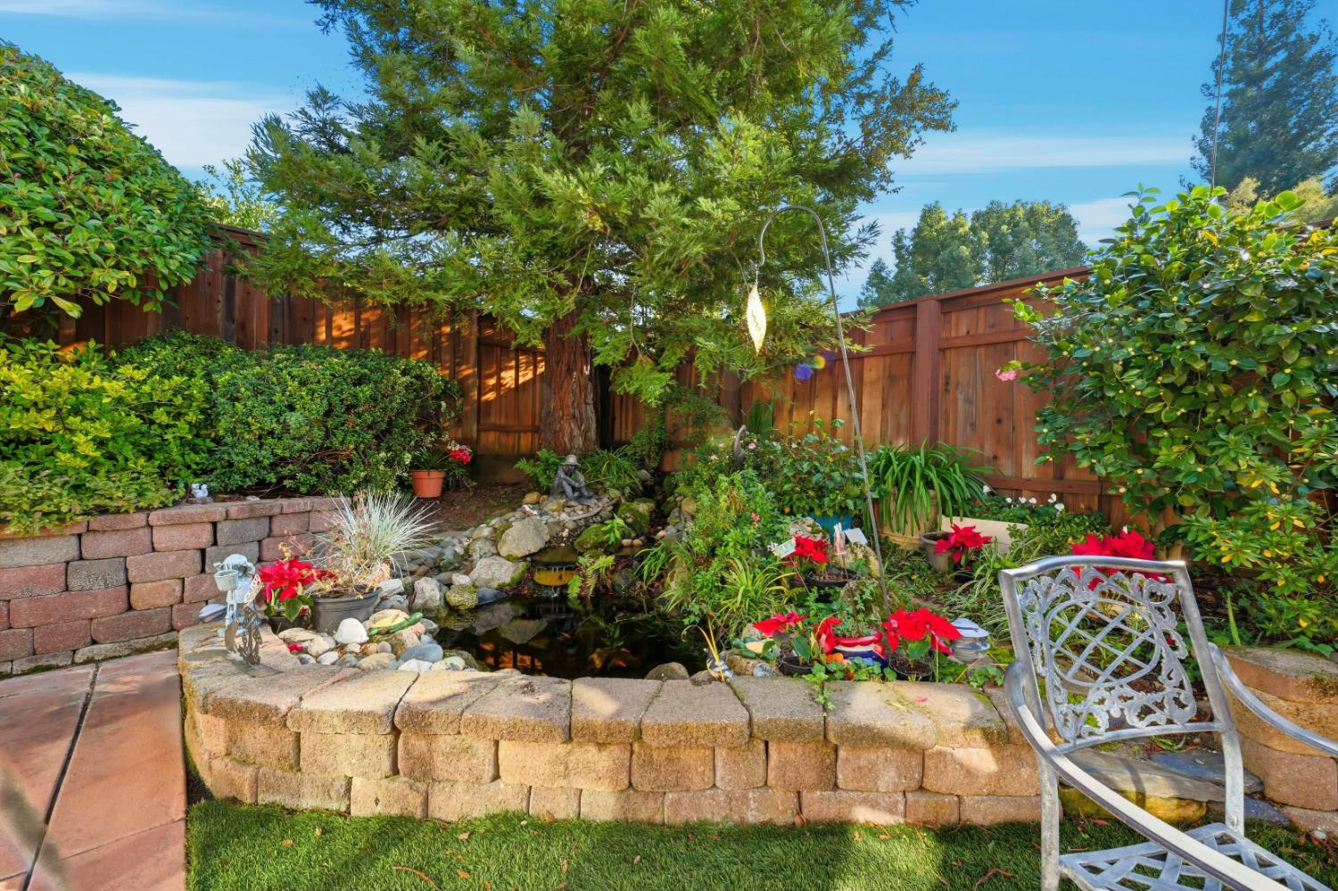 5993 Green Mountain Lane