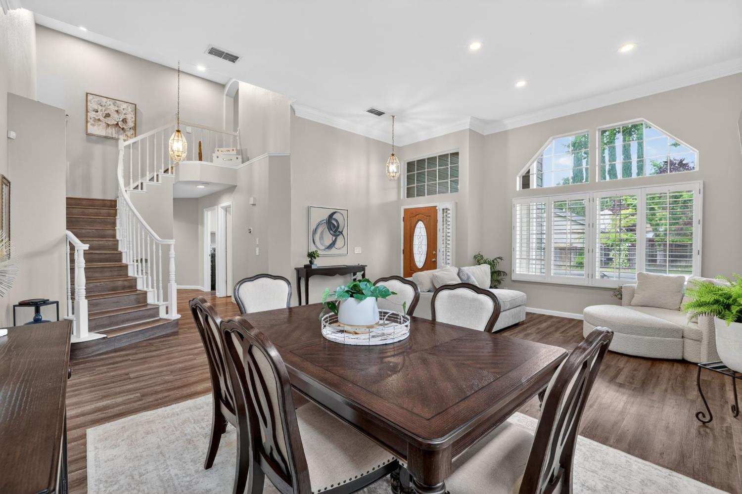 130 Bayline Circle