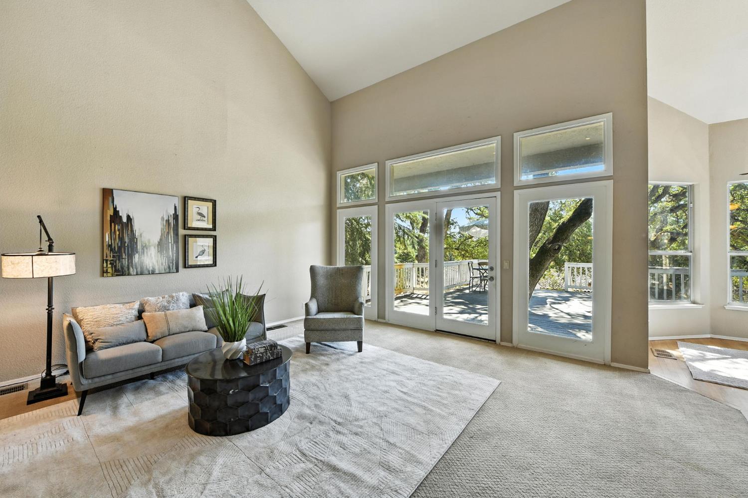 6713 Camino Del Sol