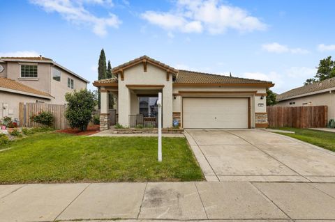 320 Arnold Gamble Circle Sacramento CA 95835