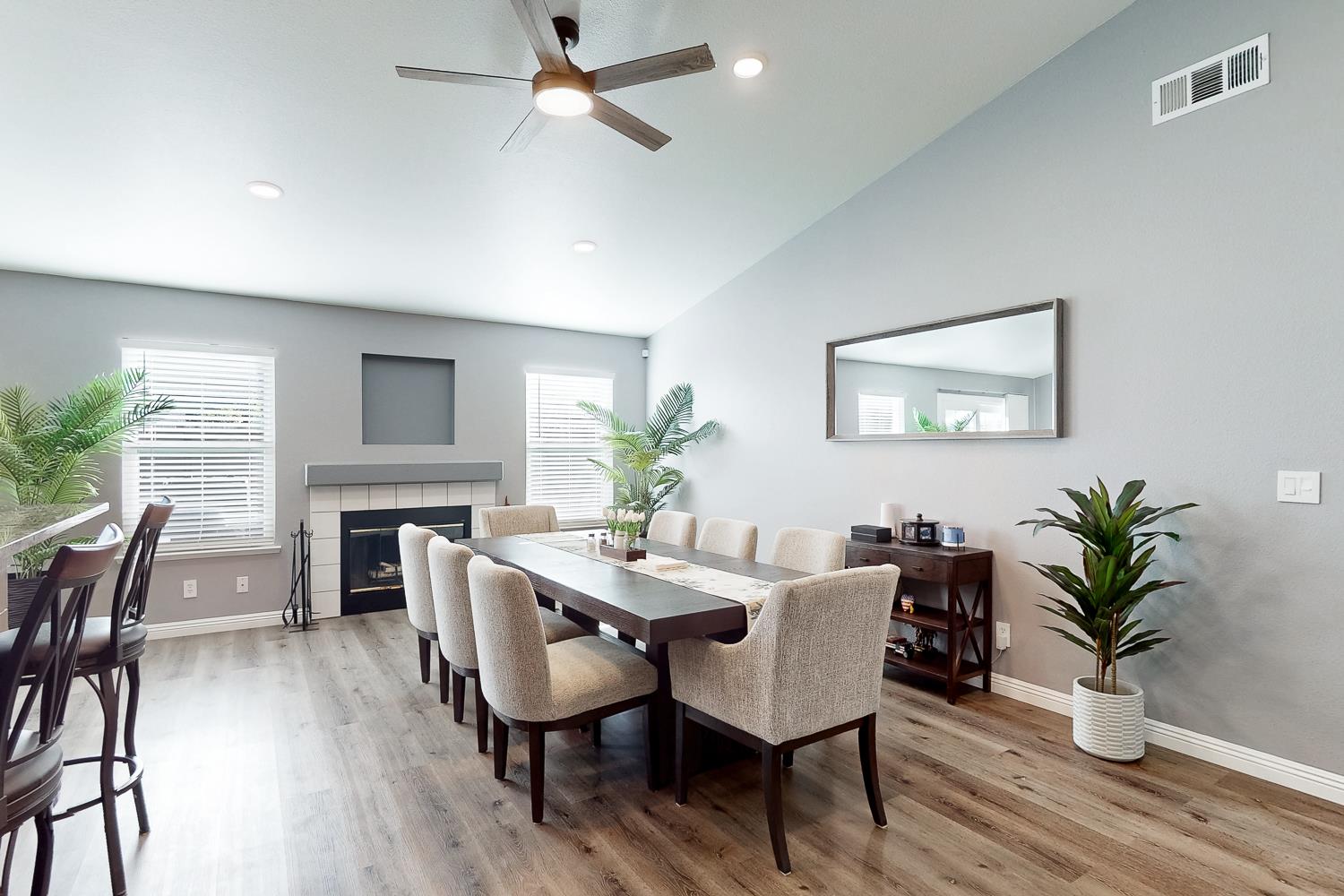 1805 Whispering Oaks Drive