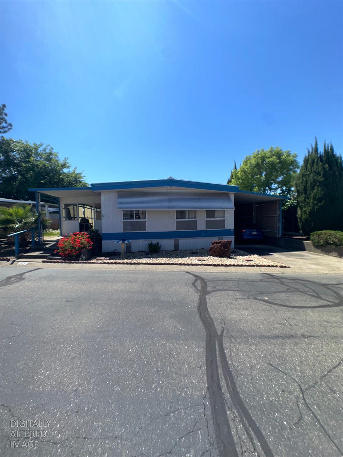 75 Redwood Lane