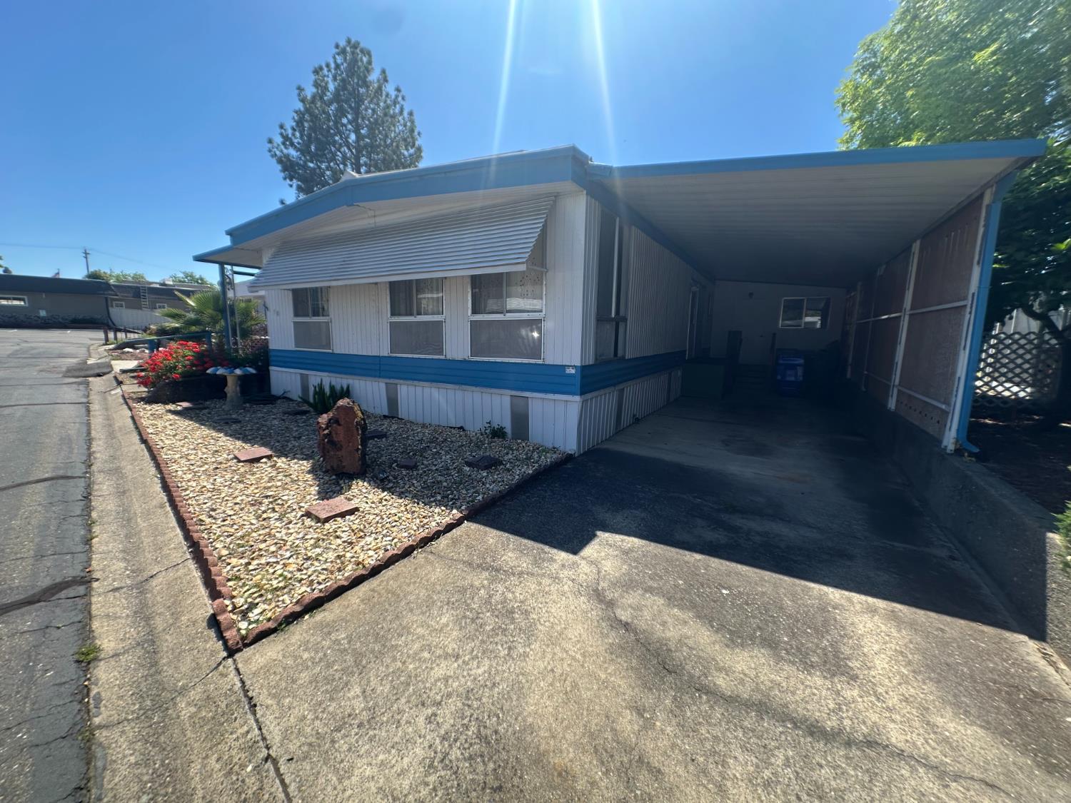 75 Redwood Lane