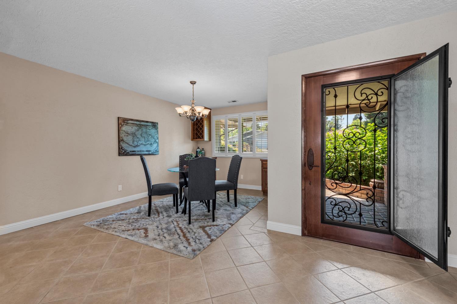 7733 Juan Way
