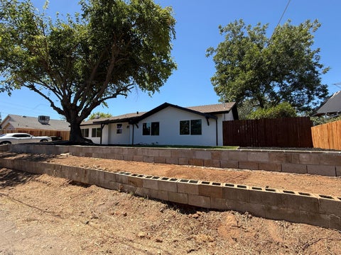 MLS: 226096511