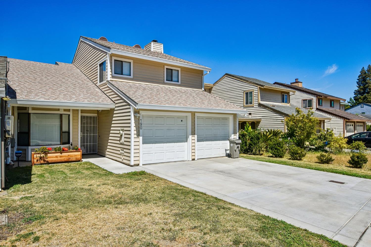 190 Saginaw Circle