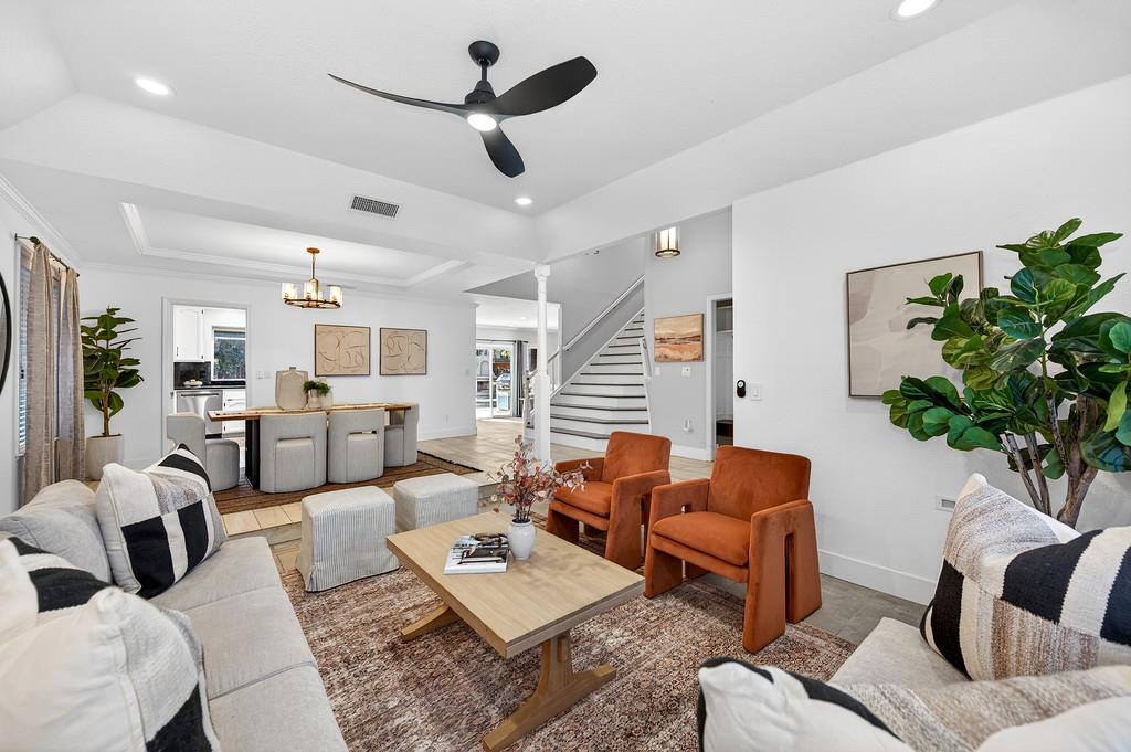 4727 Copperfield Circle