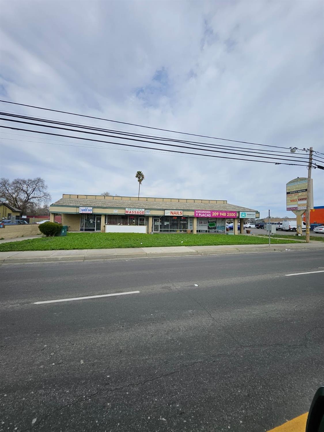 2707 E Fremont Street