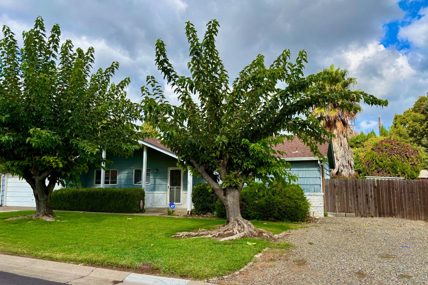 4905 Heatherdale Lane