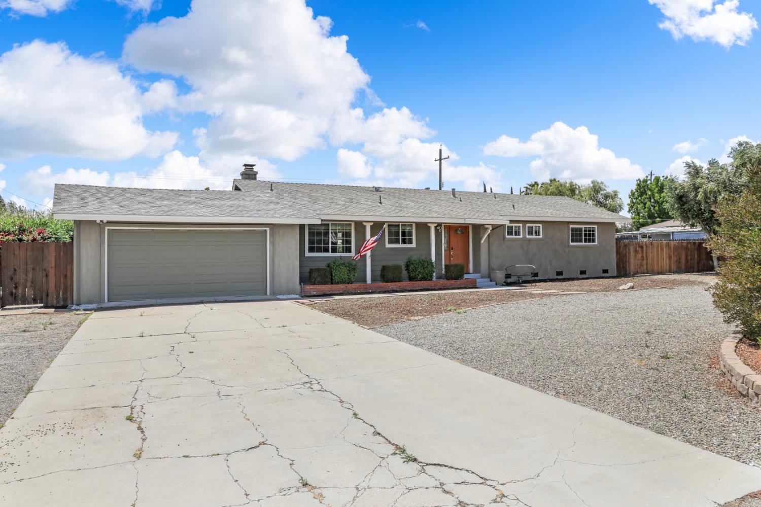 15860 Von Sosten Road