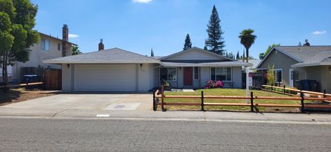 8224 Blue Oak Way, Citrus Heights, CA 95610 - MLS#: 225055432