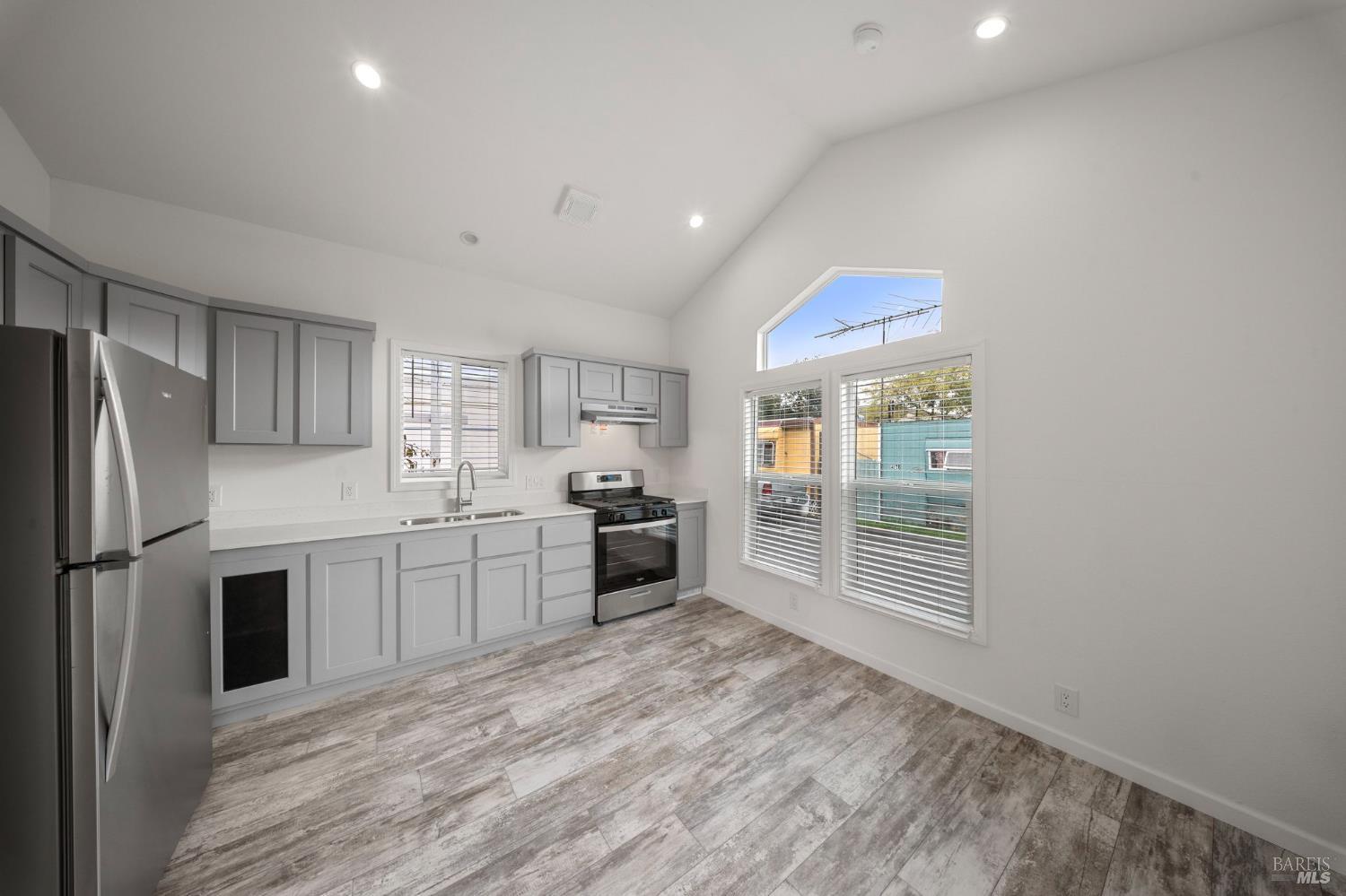 742 Francisco W Boulevard Unit B12