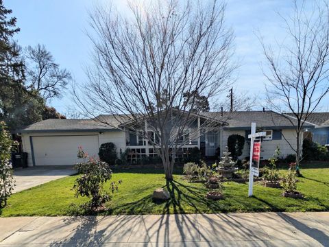 2652 La Mesa Way Sacramento CA 95825
