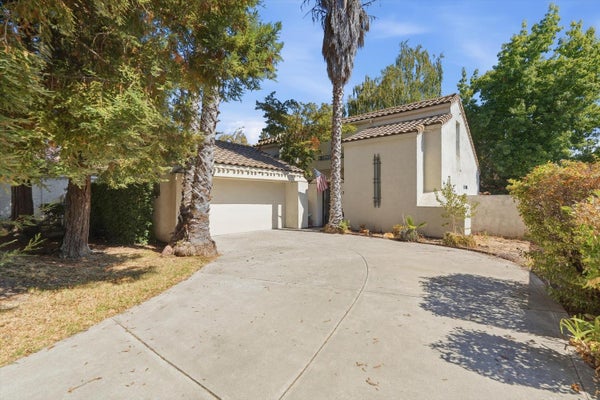 3502 IGNACIO CIR, STOCKTON, CA 95209 - Image d733d54189ed5bf1fc8ae2cbd1d55b2a/2183235962