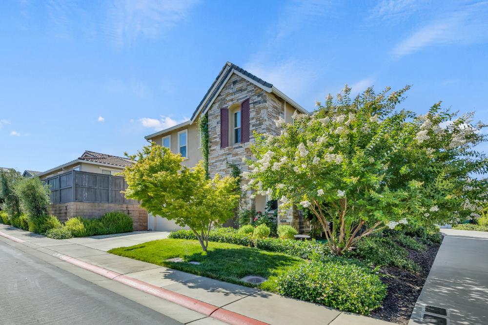 6028 Terra Lane