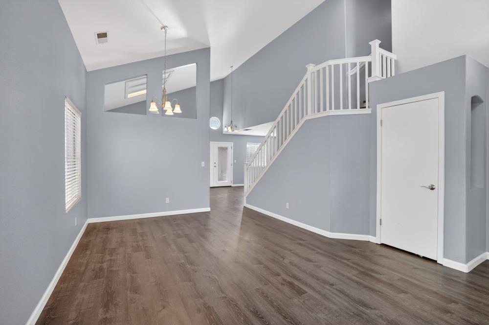 4004 Spindrifter Lane