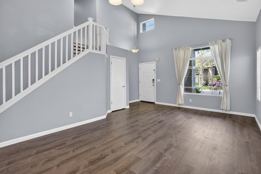 4004 Spindrifter Lane