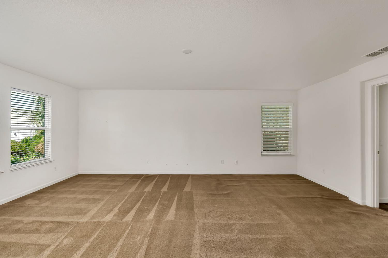 Patterson, California 95363, United States, 3 Bedrooms Bedrooms, ,3 BathroomsBathrooms,Residential,Active,240676